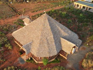 Tausa Tsavo Eco Lodge Bar & Restraurant